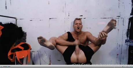 lesbian feet onlyfans free sexy pic