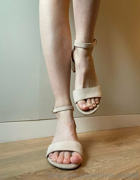 olivia rose66 free actress pics