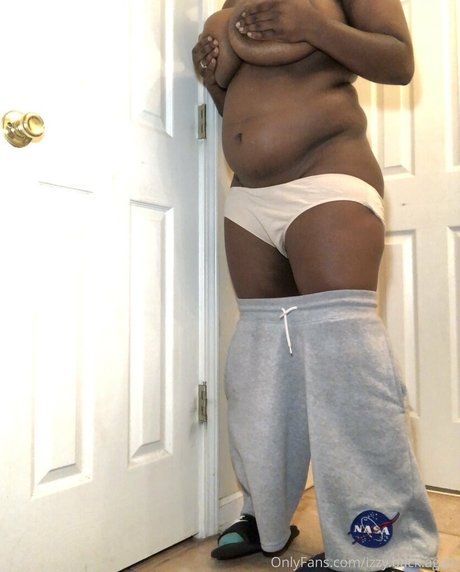 izzy back again star best photo