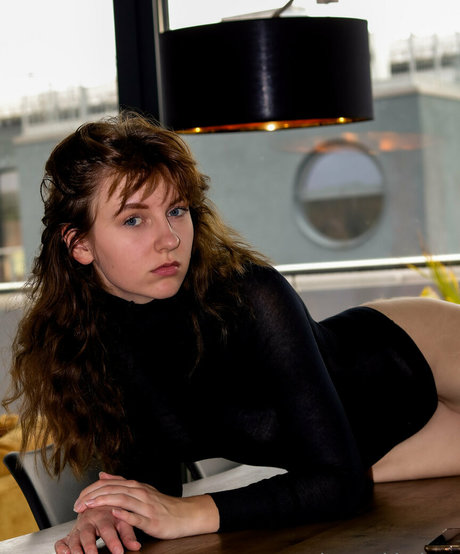 penthousekitchen pornographic model image