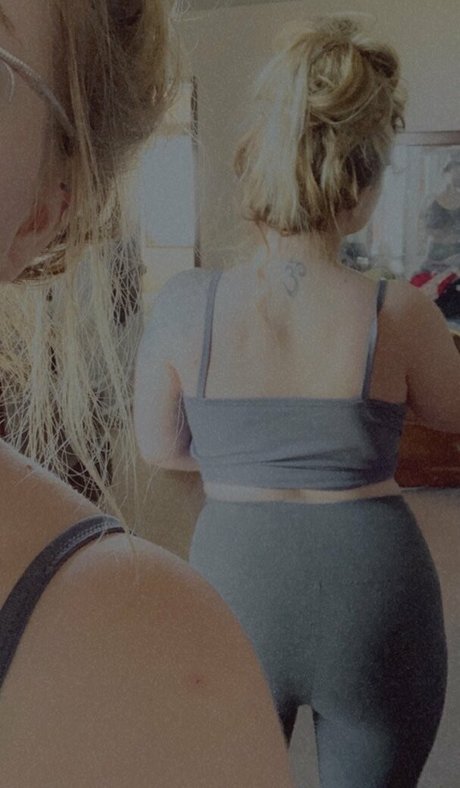 nudes plug hot star pictures