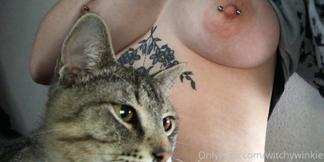 colombian teen onlyfans art naked gallery