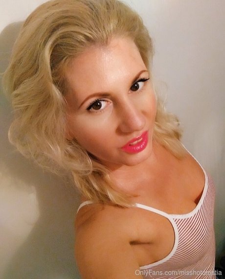 famous gay onlyfans art porn pics