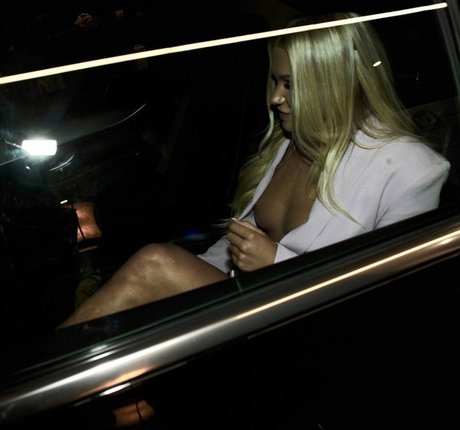 Abbie Quinnen model xxx gallery