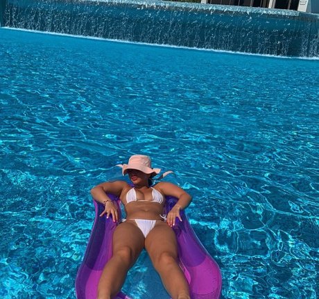 pregnant nude onlyfans hot naked image