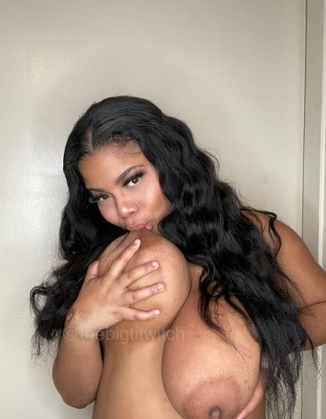 horny asian onlyfans pretty picture