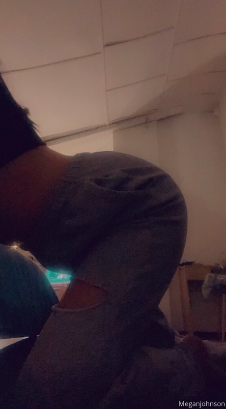 meganjohnson high quality actress pics