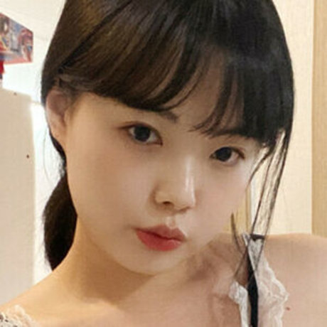 Leehee Roah pornstar img