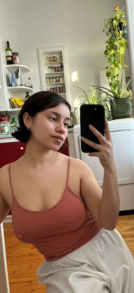 vymysela pornstar exclusive pic