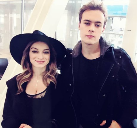 famous onlyfans art porn photo