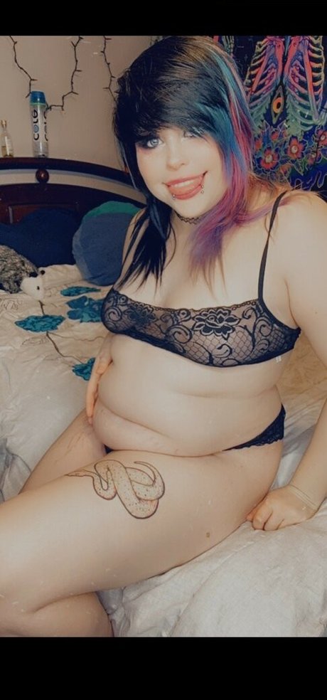 TheeMerr porn actress image