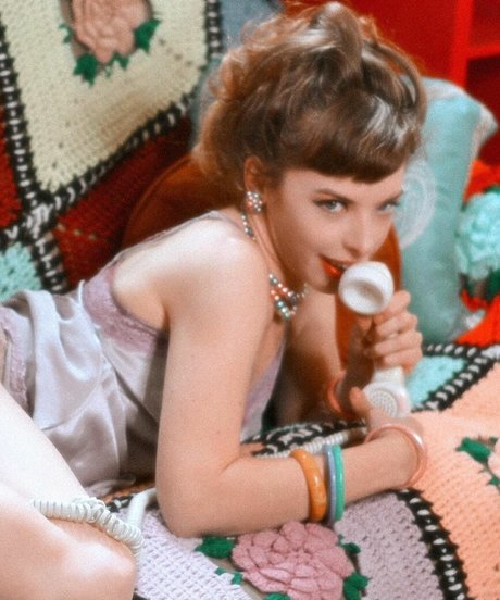 foxxsmoulder nude thumbnail