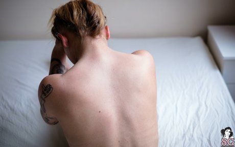 Newbs xo free model picture