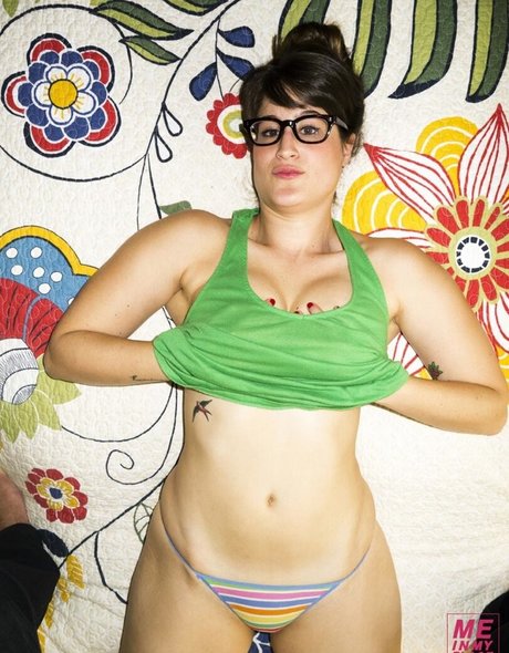 shaved onlyfans hot xxx gallery