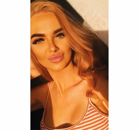 Charlotte Hill pornstar sexy image