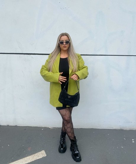 Amber R Brightman actress image