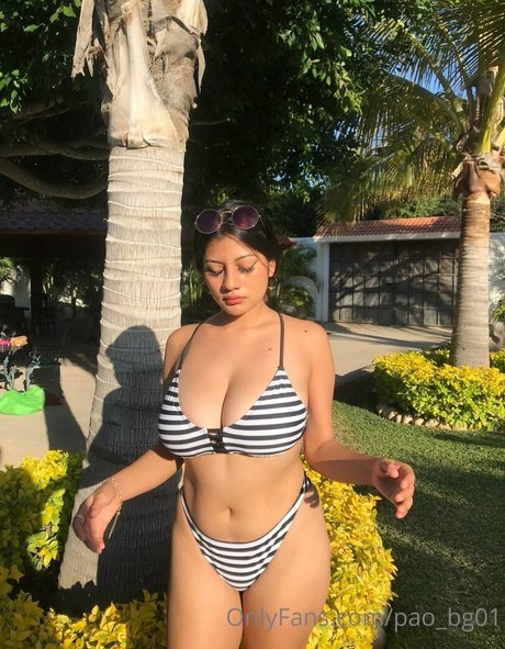 petite teen onlyfans exclusive image