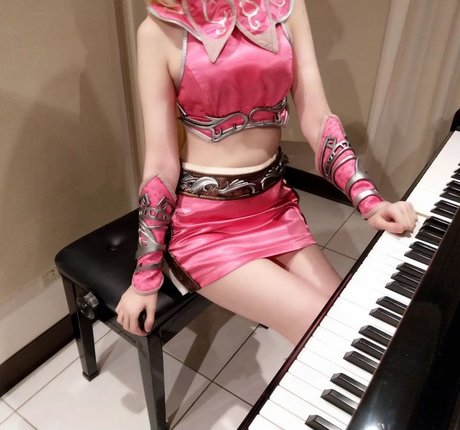 PanPiano pornstar beautiful pic