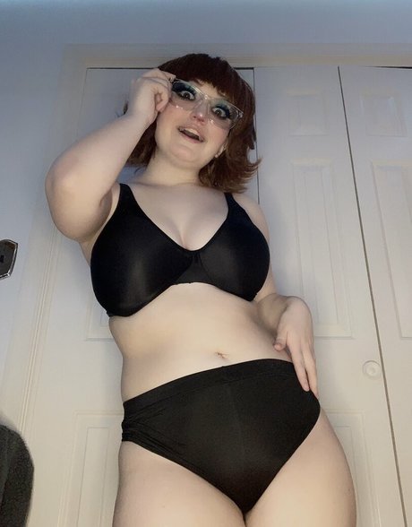 Sephafterdarkk adult model photo