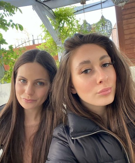 famous onlyfans hot naked gallery