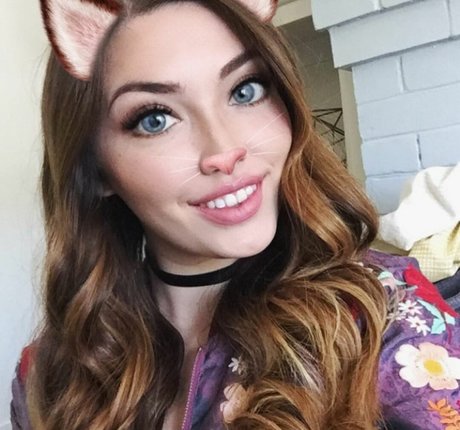 Jenna Ashley model naked images