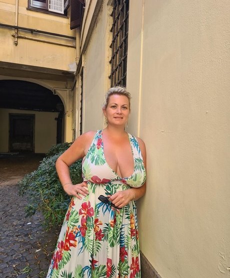 brunette nurse onlyfans hot nude archive