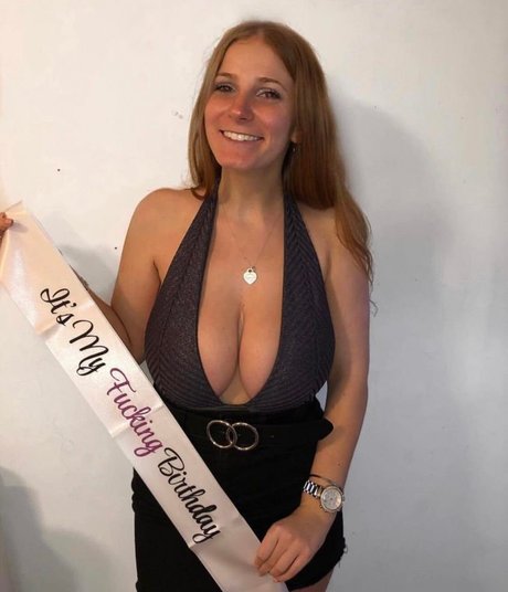 Sammy Jerrard star nude pictures
