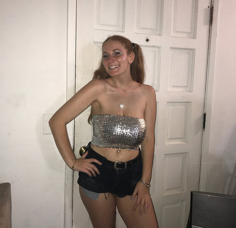 Sammy Jerrard model nudes photo