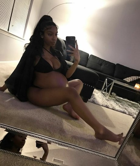 Realamarie star nudes gallery