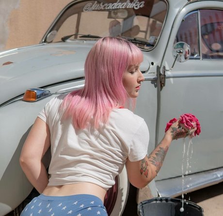 strawberry milk onlyfans nude image