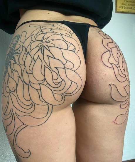 lilith sg beautiful model galleries