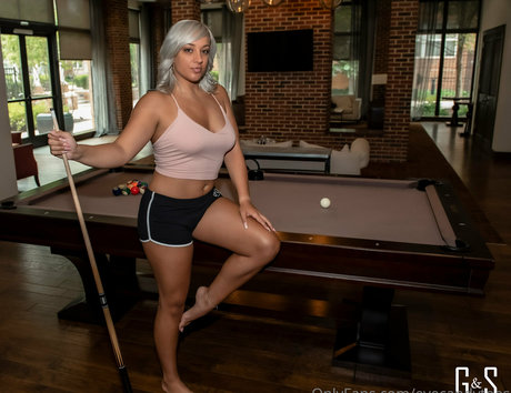 Eyecandytoes nice model gallery