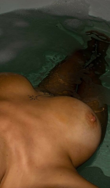 Intimacy Magazine star nice pictures