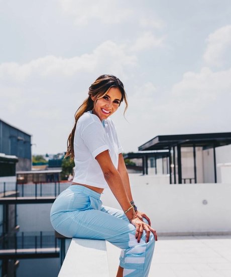 Barbara Islas erotic star pic