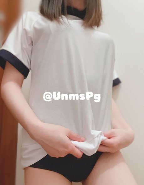 UnmsPg pornstar nude photo