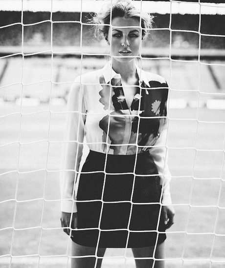 Laura Wontorra top actress images