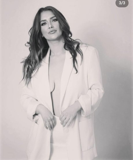 two onlyfans free sex pics