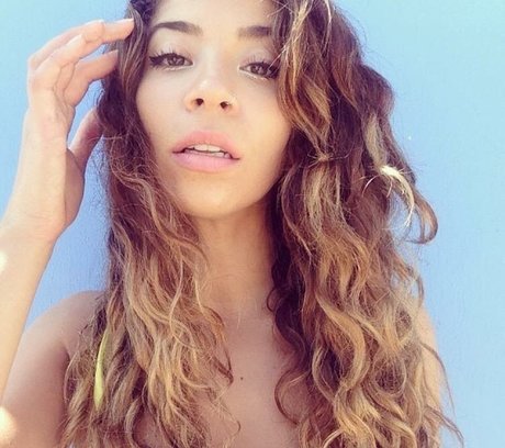 ebony mature onlyfans hot naked picture