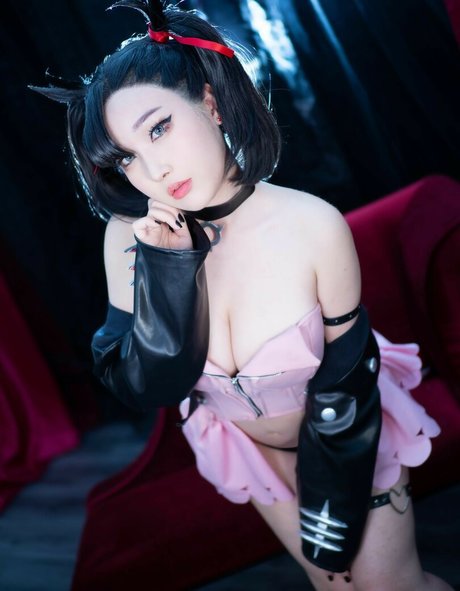 Rinnie Riot xxx model image