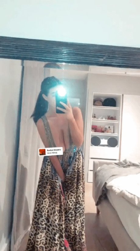 Darcybuchan nudes model pics