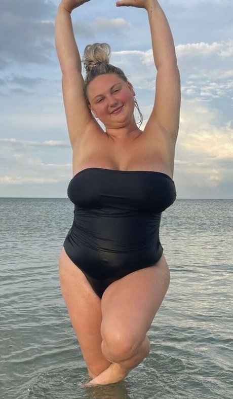 Emma Burzynski porn actress images