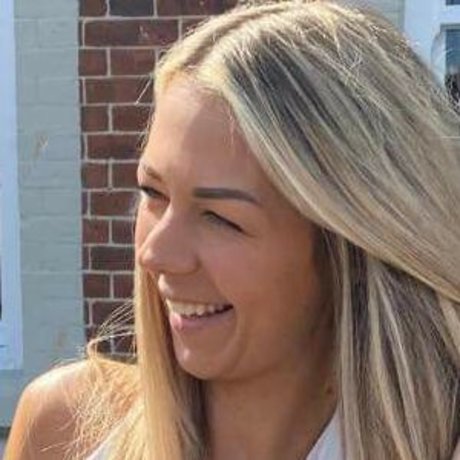 Alexandra Hall best actress pic