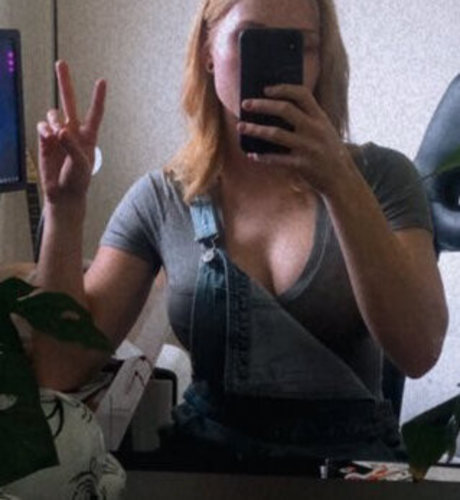 QAEKZ star nudes photo