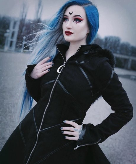 BlueAstrid hot actress photos