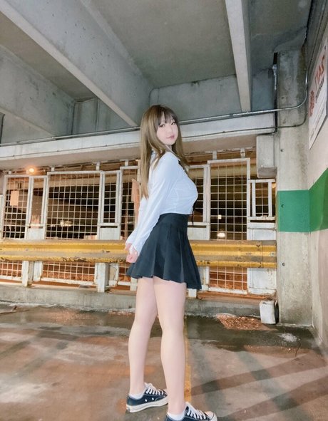 mimieeei adult model pictures