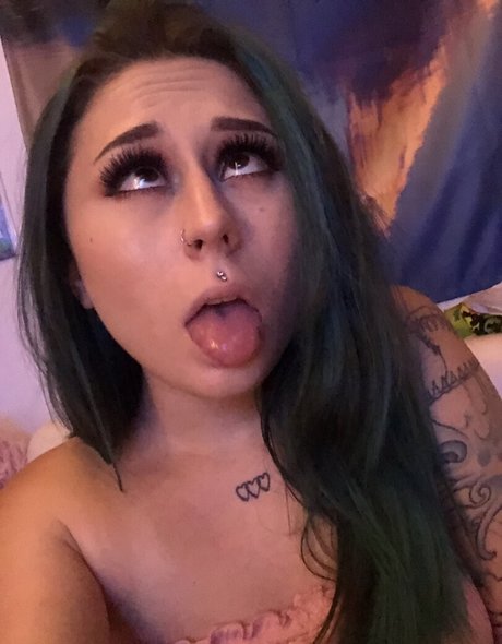 two onlyfans pretty images