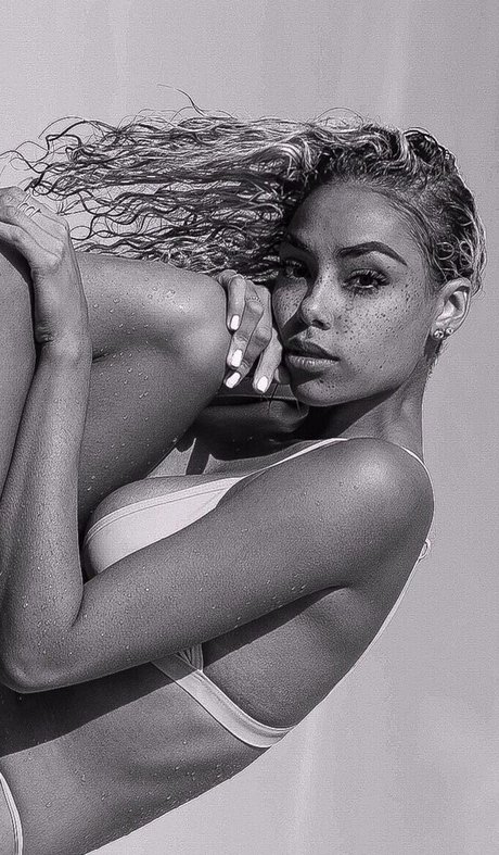 asian tranny onlyfans beautiful naked images