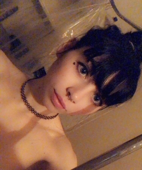 quinnie666 free model archive