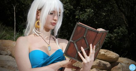 Elfvie pornstar naked photos