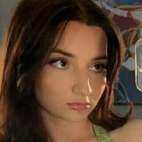 cinnamonxbuns erotic star photo